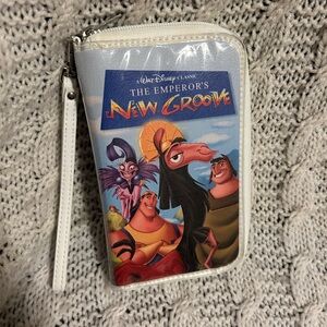 Disney Black and White Aladdin Wallet